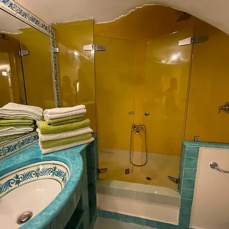 Lovely House In Centro Storico Appartement Naples
